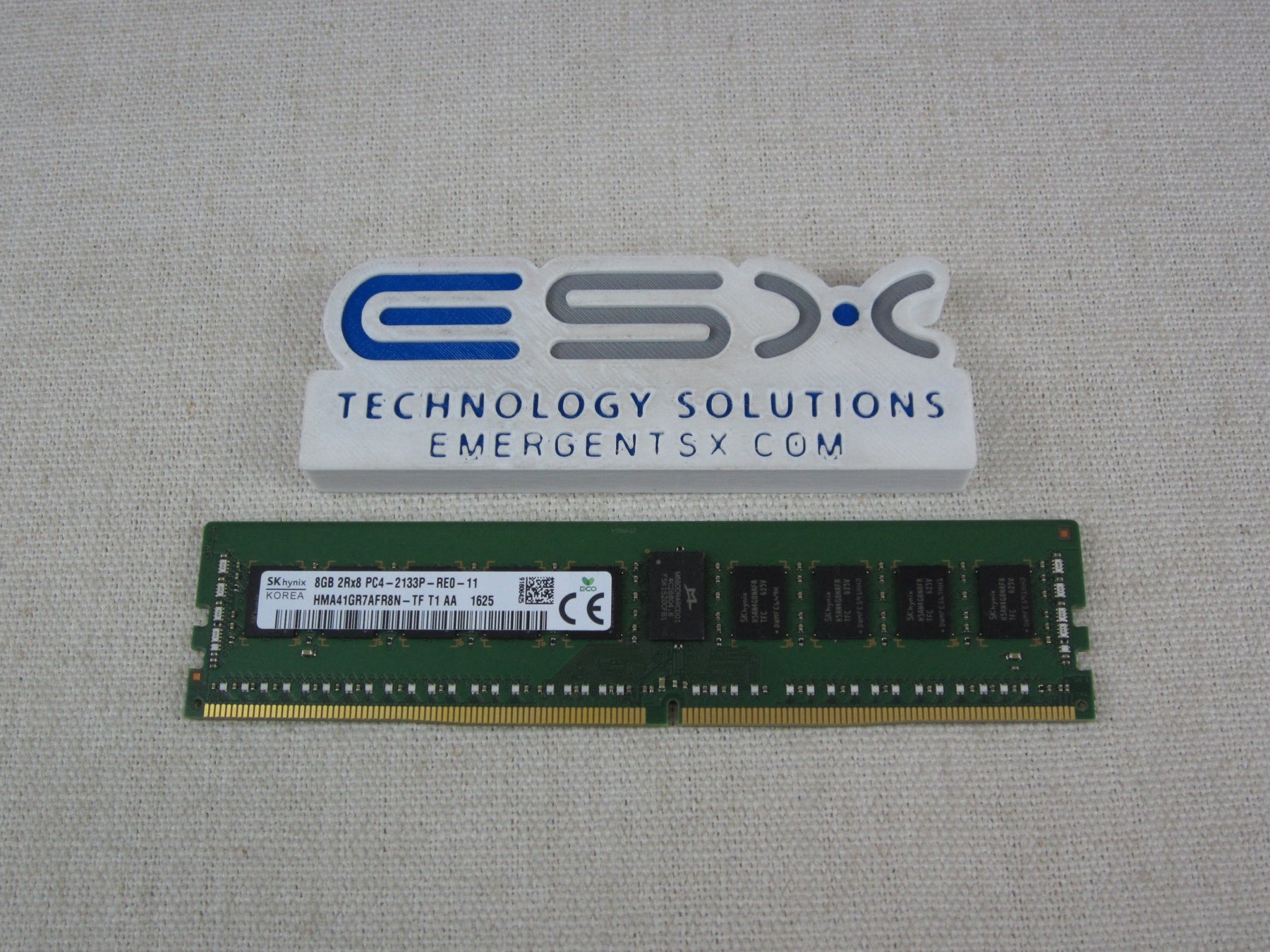 Hynix HMA41GR7AFR8N-TF 8GB 2Rx8 PC4-2133P DDR4 ECC Server Memory RDIMM