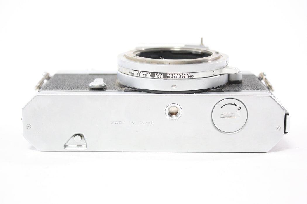 Nikon Nikkormat FTn 35mm SLR Camera Body