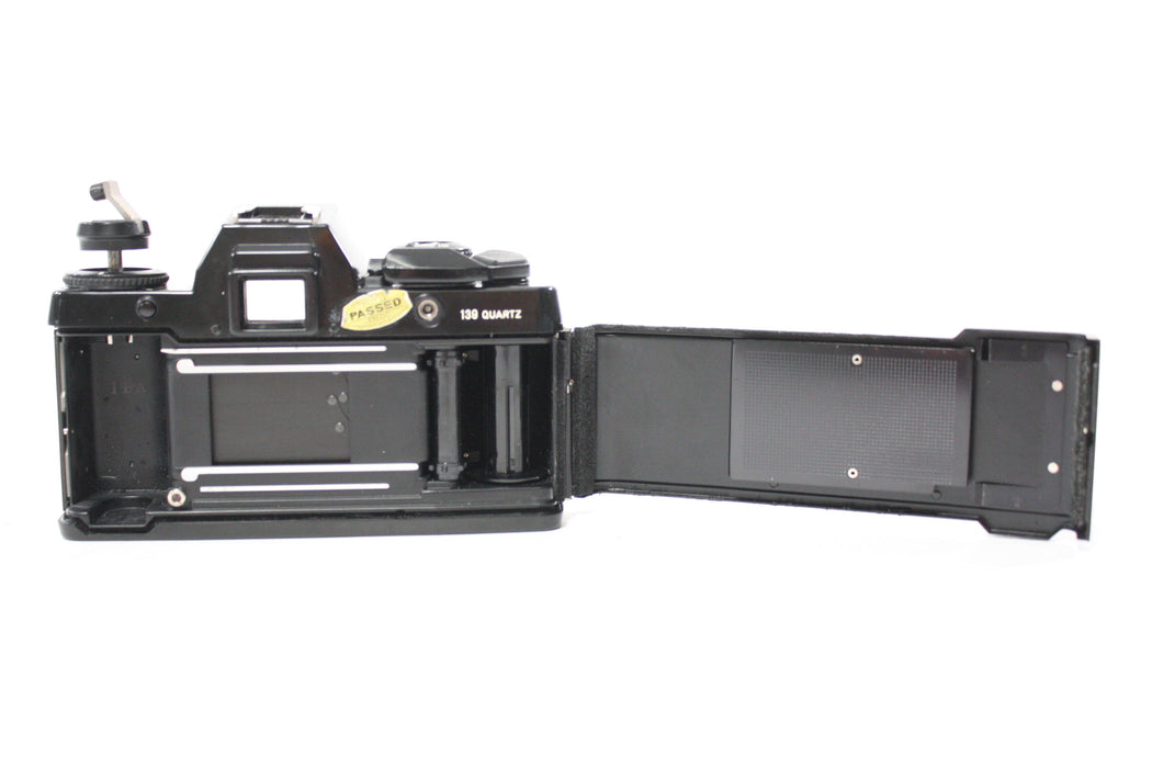 Contax 139 Quartz 35mm SLR Camera Body