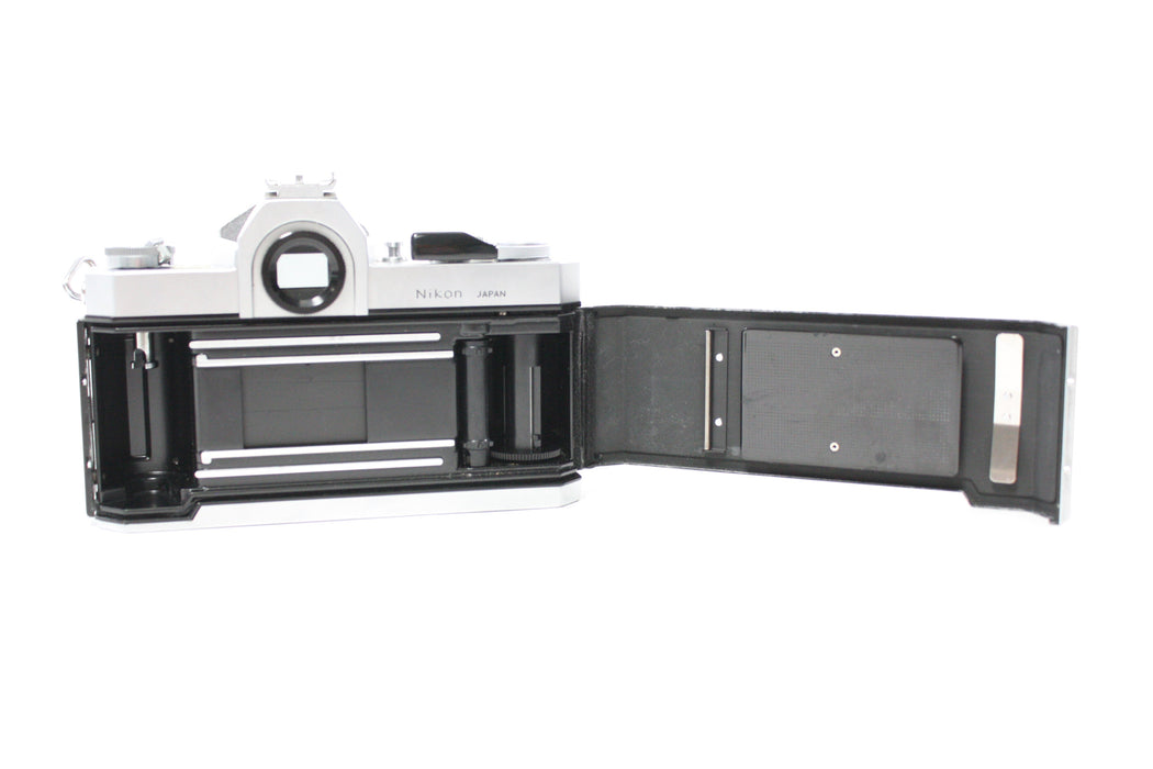 Nikon Nikkormat FTn 35mm SLR Camera Body