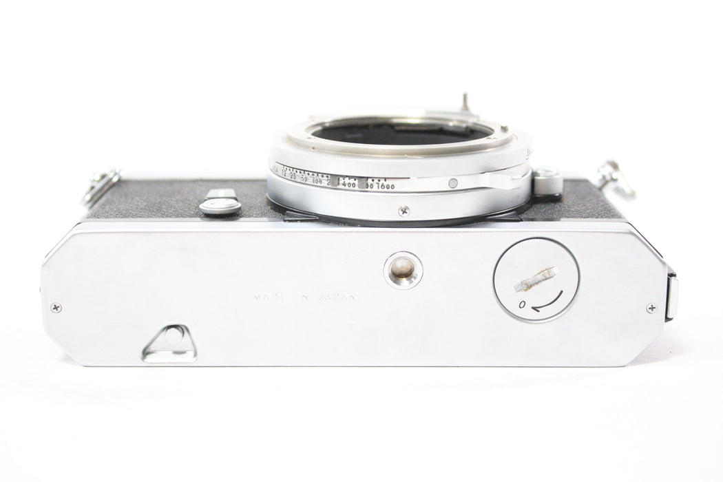 Nikon Nikkormat FTn 35mm SLR Camera Body