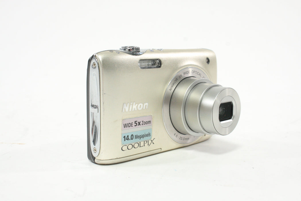 Nikon Coolpix S3100 Digital Point-and-Shoot Camera 5x Zoom 14.0mp