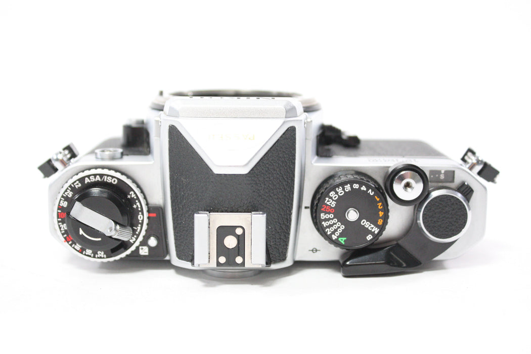 Nikon FE2 35mm SLR Camera Body