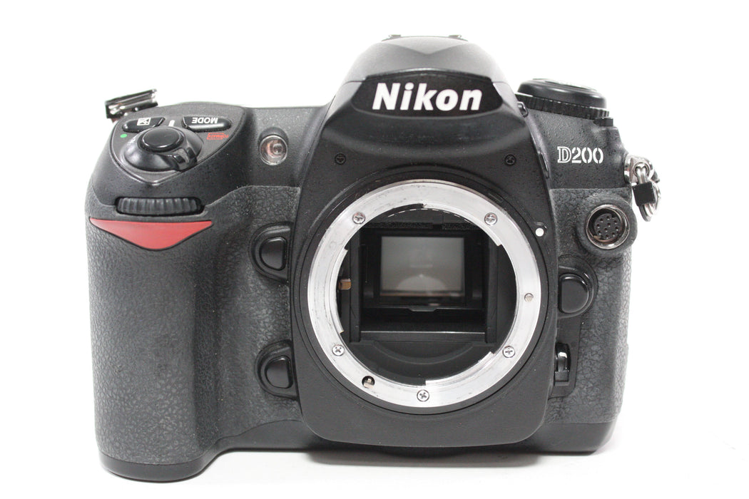 Nikon D200 DSLR Camera Body with Shutter Count 42,142