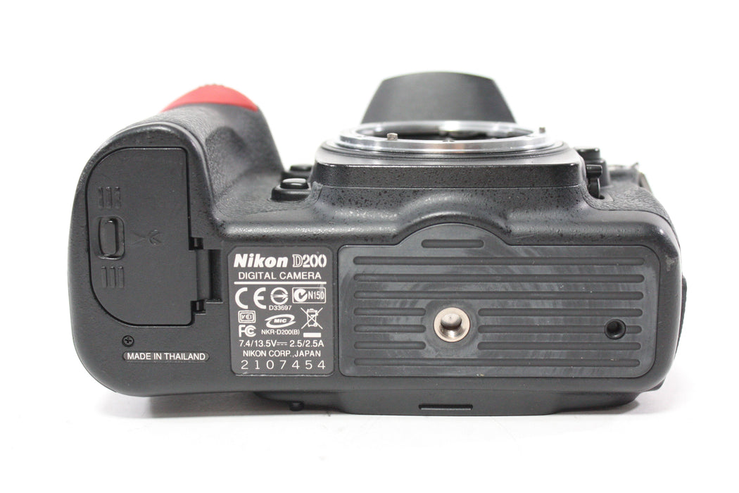 Nikon D200 DSLR Camera Body with Shutter Count 42,142