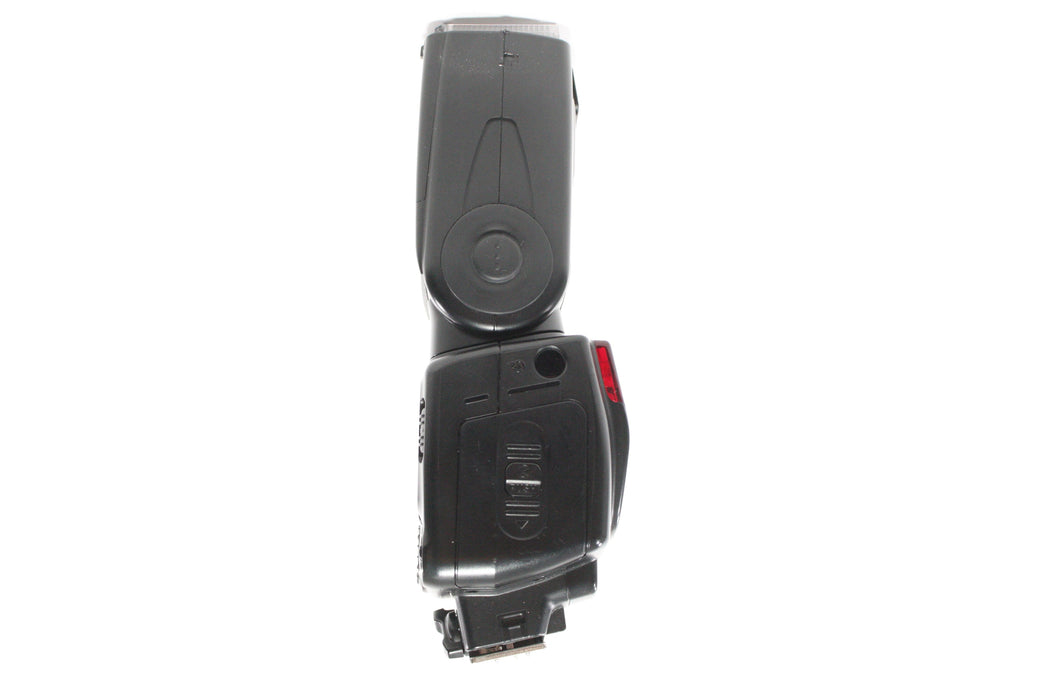 Nikon Speedlight SB-700