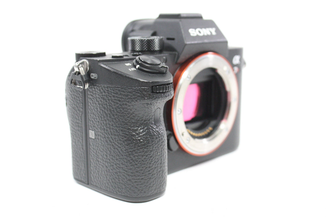 Sony a7R III Digital Mirrorless Camera Body with Shutter Count 7,618