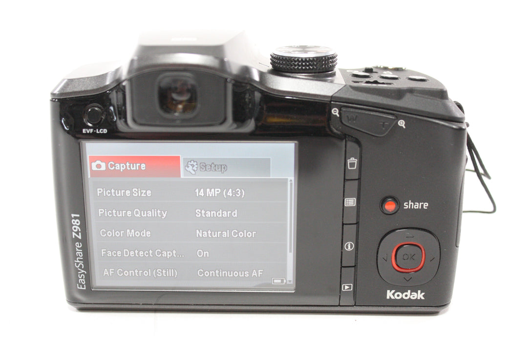 Kodak EasyShare Z981 Digital Point and Shoot Camera 26x Zoom 14.0mp