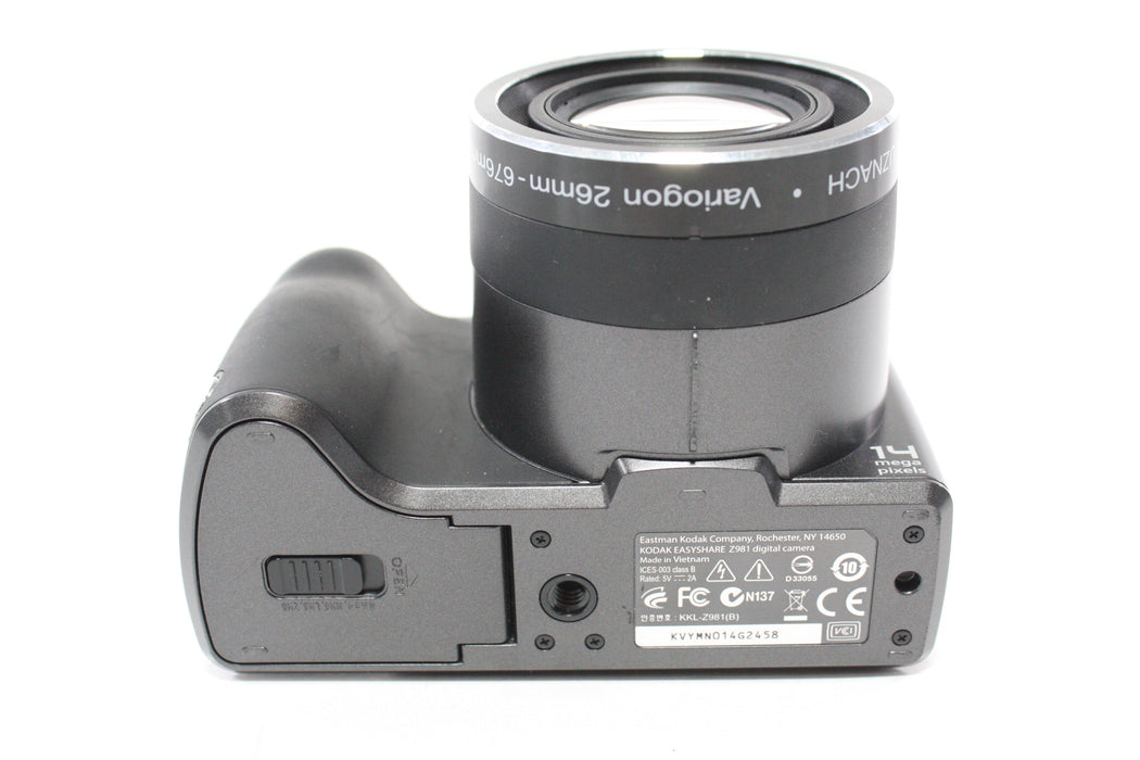 Kodak EasyShare Z981 Digital Point and Shoot Camera 26x Zoom 14.0mp