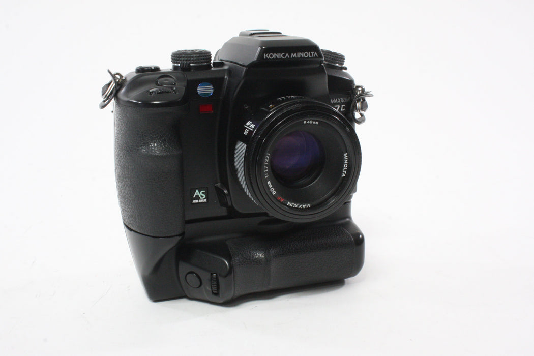 Konica Minolta Maxxum 7D with YC-7D Motion Drive