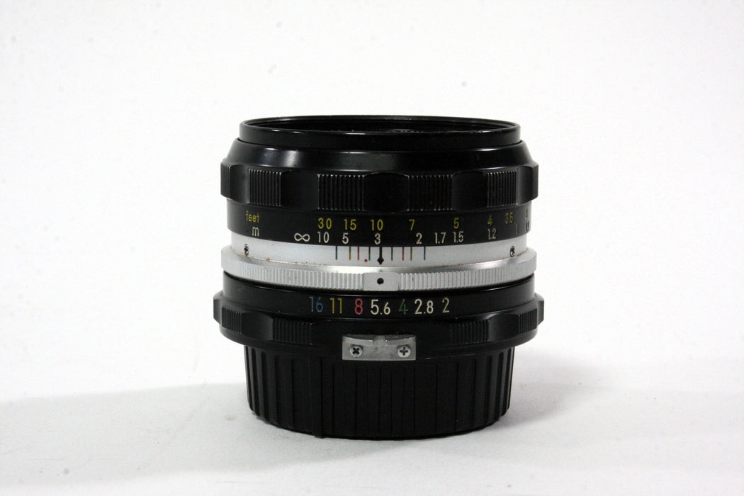 Nikon 50mm f/2 NIKKOR-HC Pre-AI F Mount