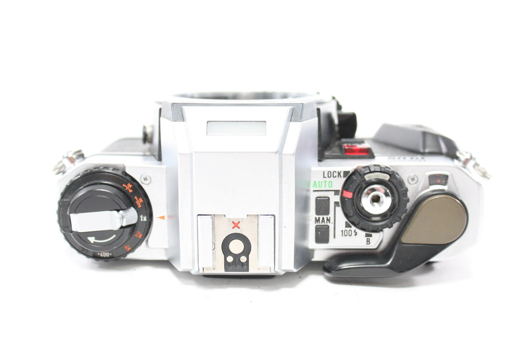 Pentax Program Plus 35mm SLR Camera with 50mm f/1.7 SMC Pentax-M Lens