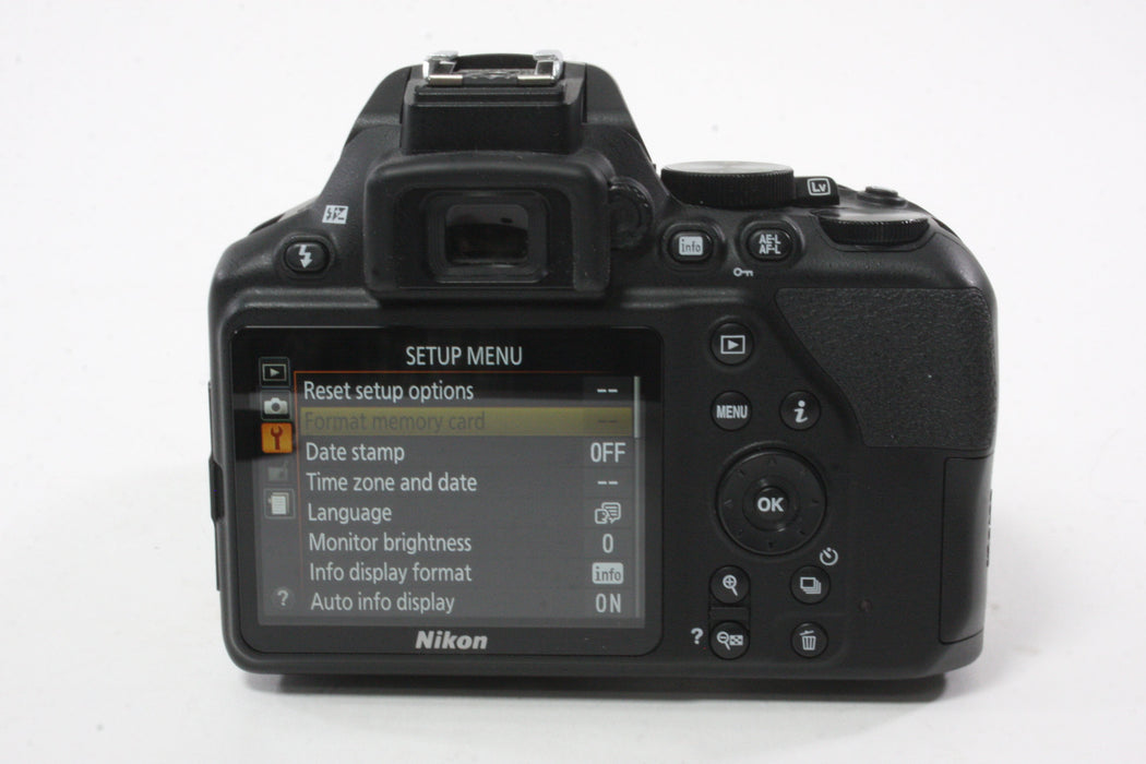 Nikon D3500 Digital with 18-55mm f/3.5-5.6 G VR AF-P DX NIKKOR for F Mount with a Shutter Count of 5,265
