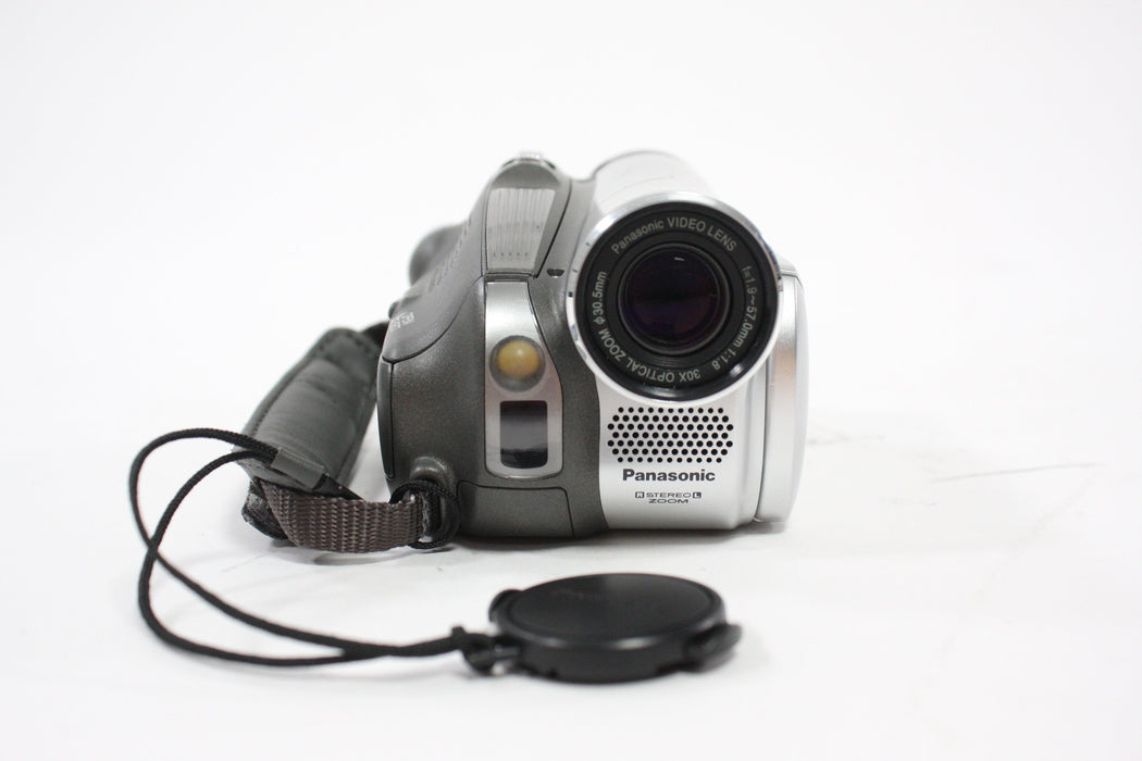 Panasonic PV-GS39 Mini DV Camcorder