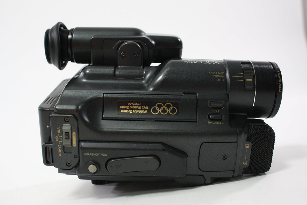 Panasonic Palmcorder S-VHS-C NV-S7EG Camcorder