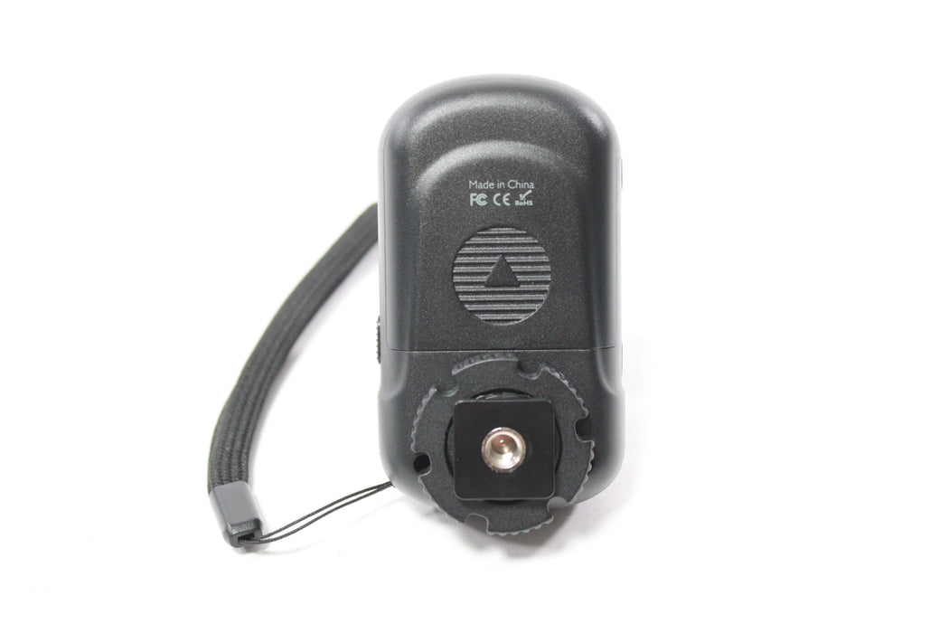 Vello FreeWave Flash Trigger LR Wireless Transmitter and Receiver