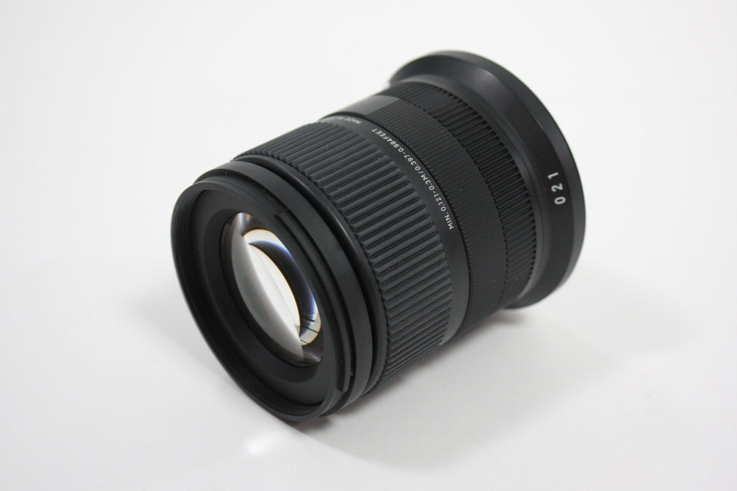 Sigma 18-50mm f/2.8 DC DN for RF Mount
