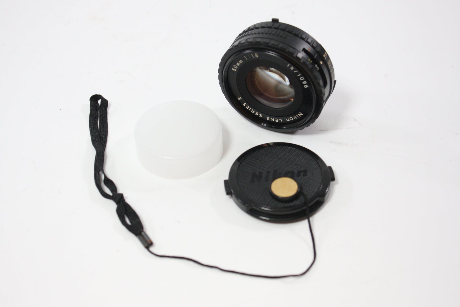 Nikon 50mm f/1.8 Series E Lens for F Mount, AS-IS for Parts or Repair