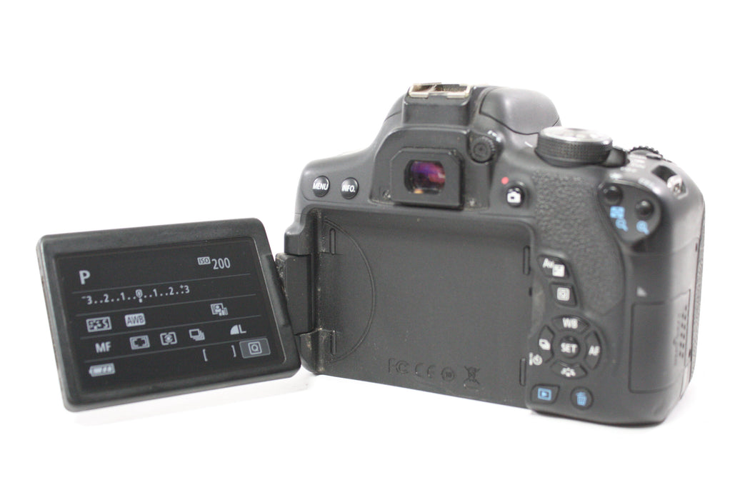 Canon EOS Rebel T6i DSLR Camera with 18-55mm f/3.5-5.6 II EF-S Lens with Shutter Count 47,724