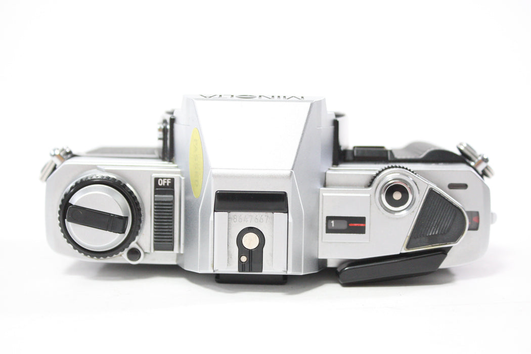 Minolta X-370 35mm SLR Camera with 50mm f/1.7 MD Lens