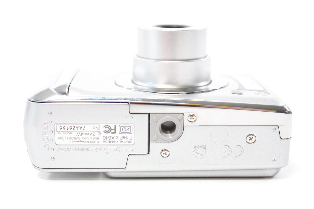 Fujifilm Finepix A610 Digital Point and Shoot Camera 3x Zoom 6.3mp