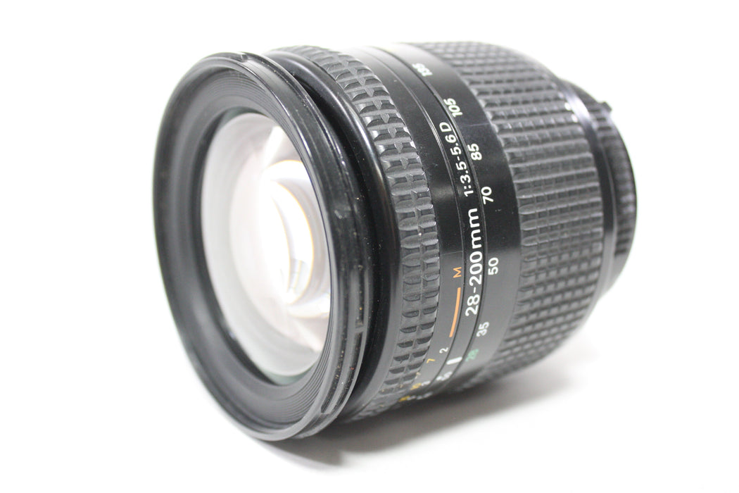 Nikon 28-200mm f/3.5-5.6 D AF Nikkor Lens for F Mount