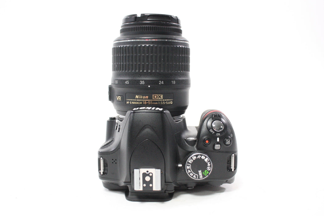 Nikon D3200 DSLR Camera with 18-55mm f/3.5-5.6 G VR DX Lens with Shutter Count 8,263