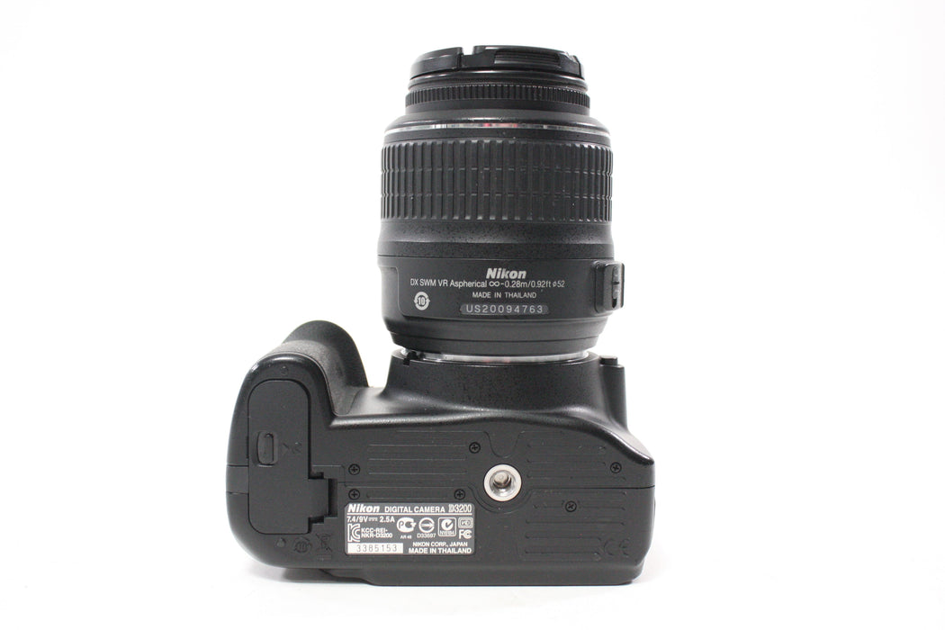 Nikon D3200 DSLR Camera with 18-55mm f/3.5-5.6 G VR DX Lens with Shutter Count 8,263
