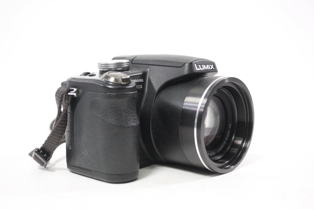 Panasonic Lumix DMC-FZ28 Digital Point and Shoot Camera 18x Zoom 10mp