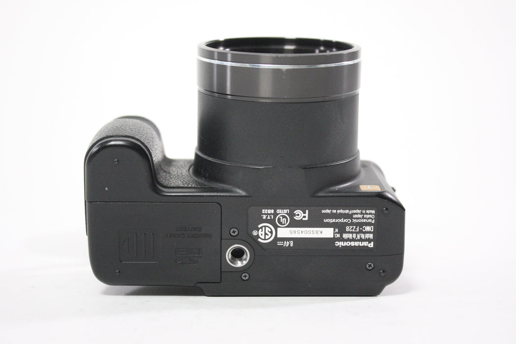 Panasonic Lumix DMC-FZ28 Digital Point and Shoot Camera 18x Zoom 10mp
