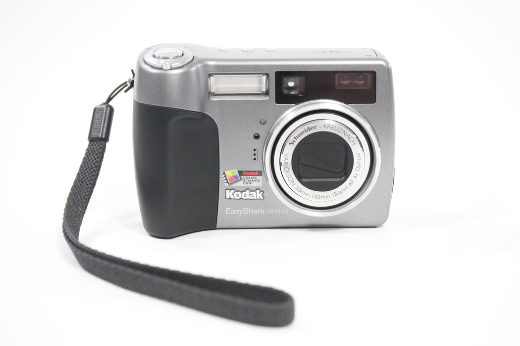 Kodak EasyShare DX7440 Digital Point and Shoot Camera 4x Zoom 4.0mp