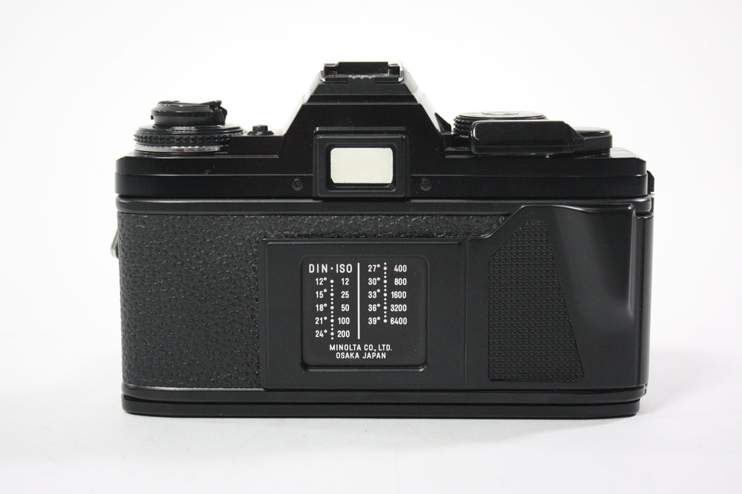 Minolta X-700 35mm SLR Camera with Minolta 50mm f/1.7 MD ROKKOR-X Lens