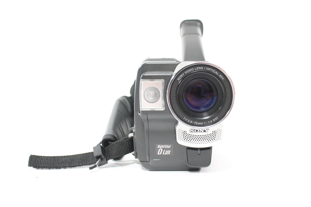 Sony Handycam Vision CCD-TRV68 NTSC Hi8 Casette Video Camera