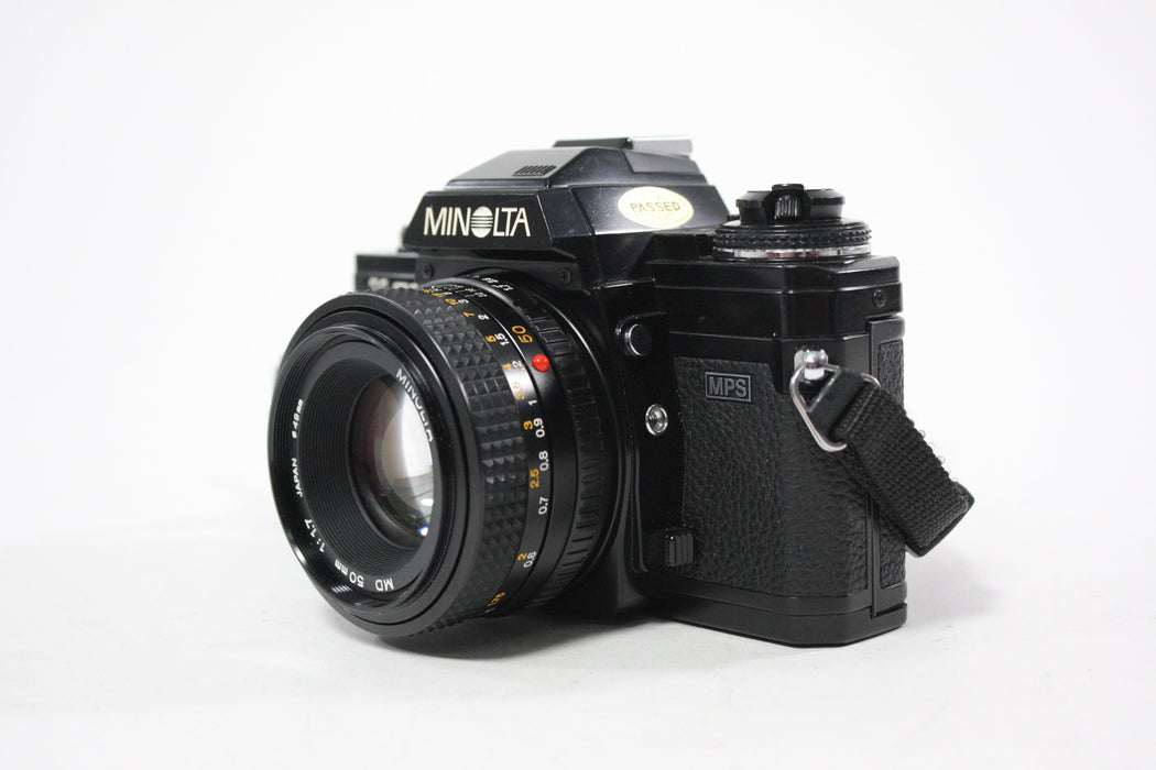 Minota X-700 35mm SLR w/MD 50mm f1.7