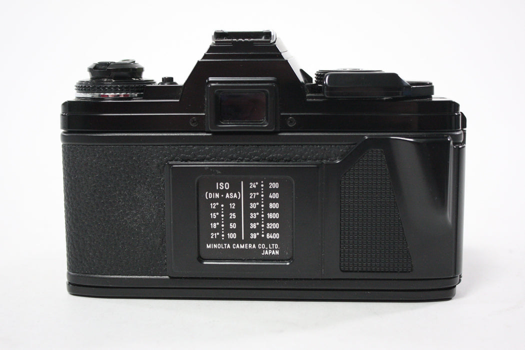 Minota X-700 35mm SLR w/MD 50mm f1.7