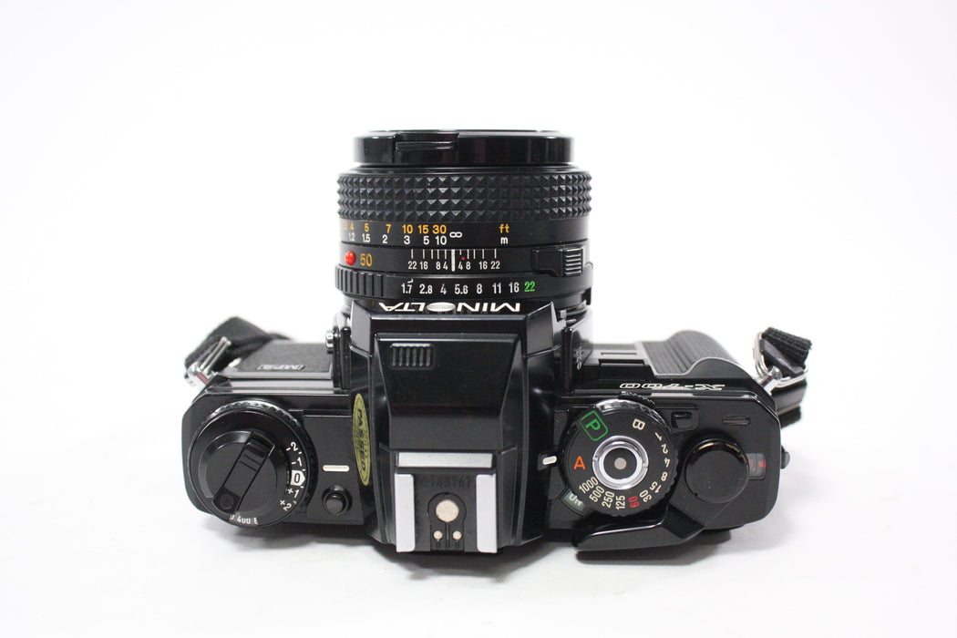Minota X-700 35mm SLR w/MD 50mm f1.7