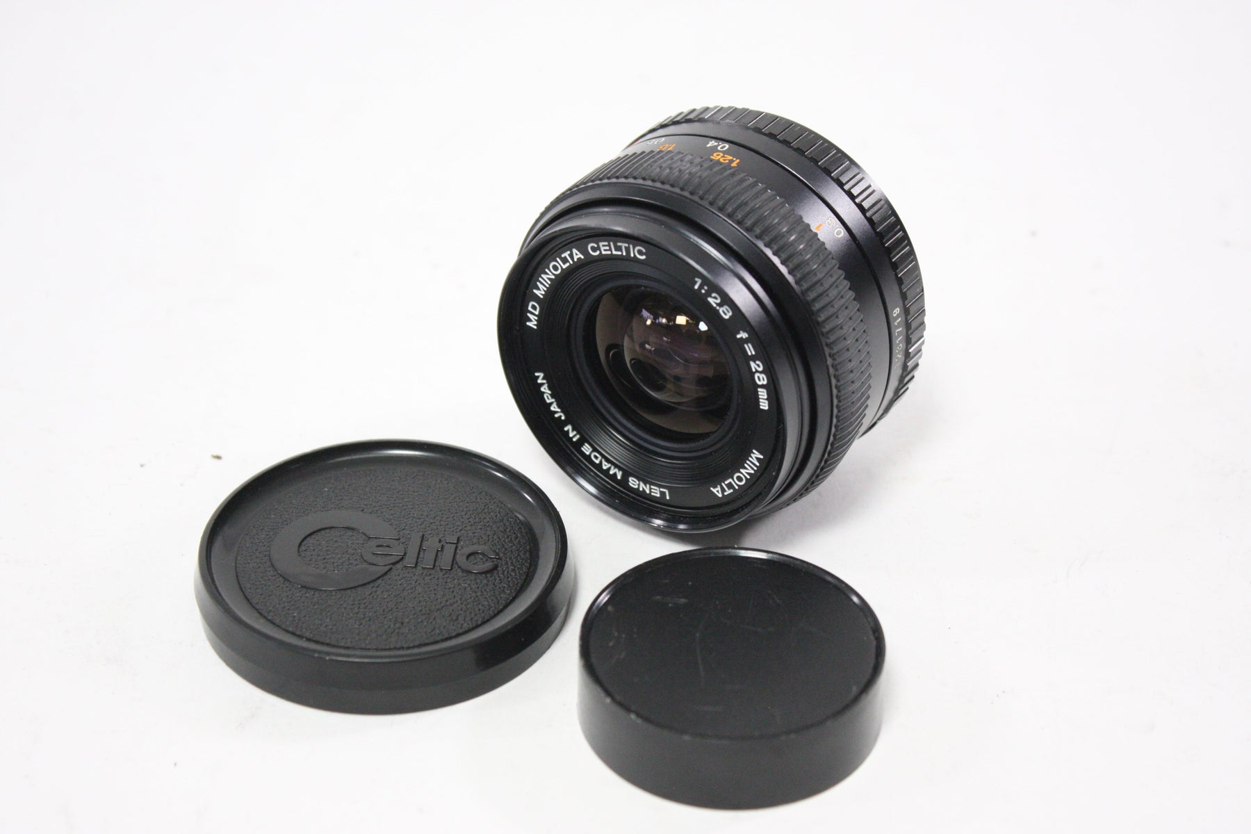 Minolta 28m m f/2.8 Celtic Lens for Minolta MD Mount