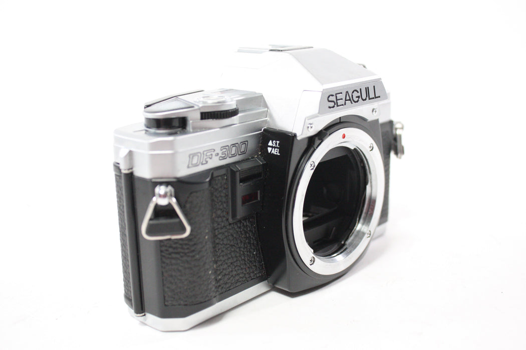 Seagull DF-300 35mm SLR Camera Body
