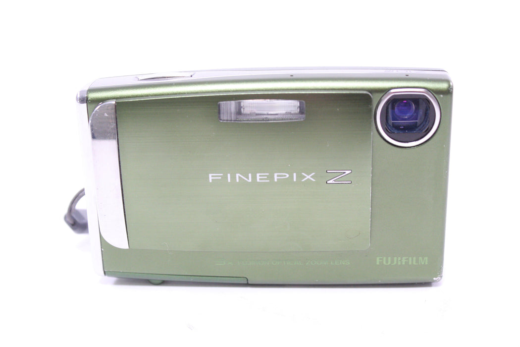 Fujifilm Finepix Z10 FD Digital Point and Shoot Camera 3x Zoom 7.2mp (Green)