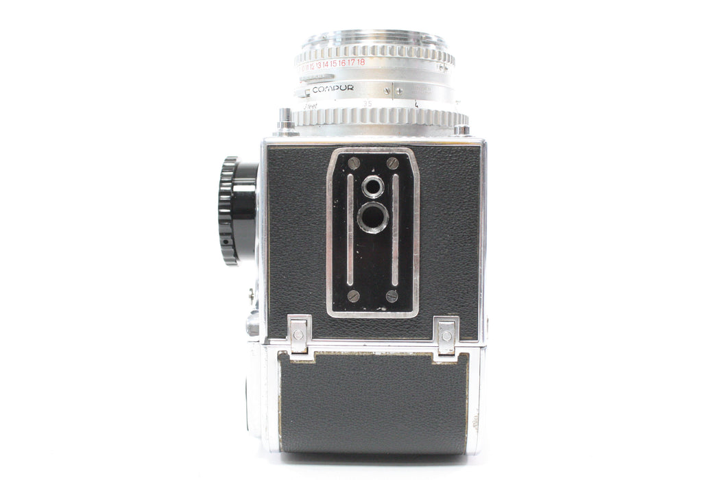 Hasselblad 500C Camera with Planar 80mm f/2.8 Lens, 120 A12 Film Back, Waist Level Viewfinder and BrightScreen Proscreen 20/20 Focus Screen