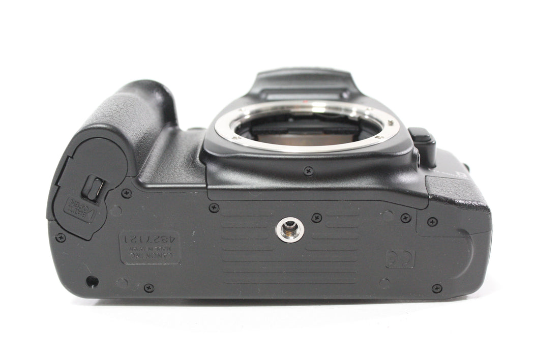 Canon EOS 7 35mm SLR Camera Body