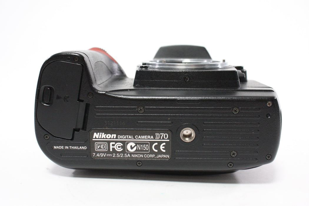 Nikon D70 DSLR Camera Body with Shutter Count 12,415