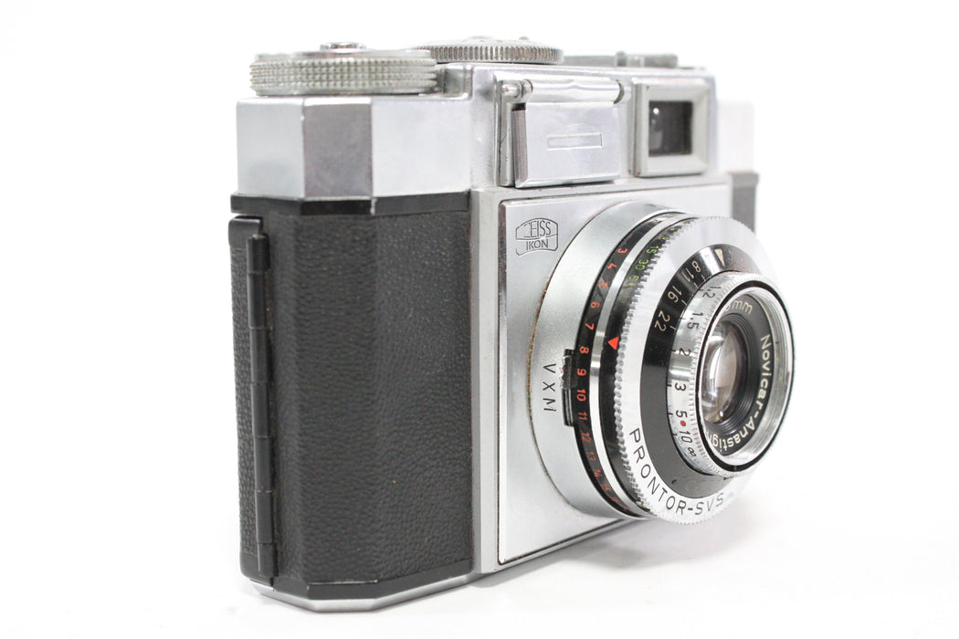 Zeiss Ikon Contina IIa 35mm Viewfinder Camera AS-IS