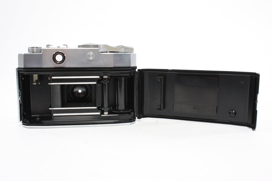 Zeiss Ikon Contina IIa 35mm Viewfinder Camera AS-IS