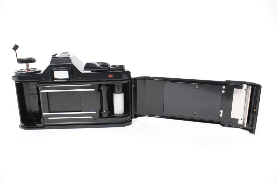 Pentax ME 35mm SLR Camera Body