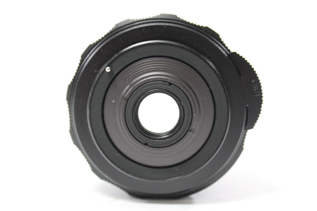 Pentax 28mm f/3.5 Takumar Lens for M42 Mount