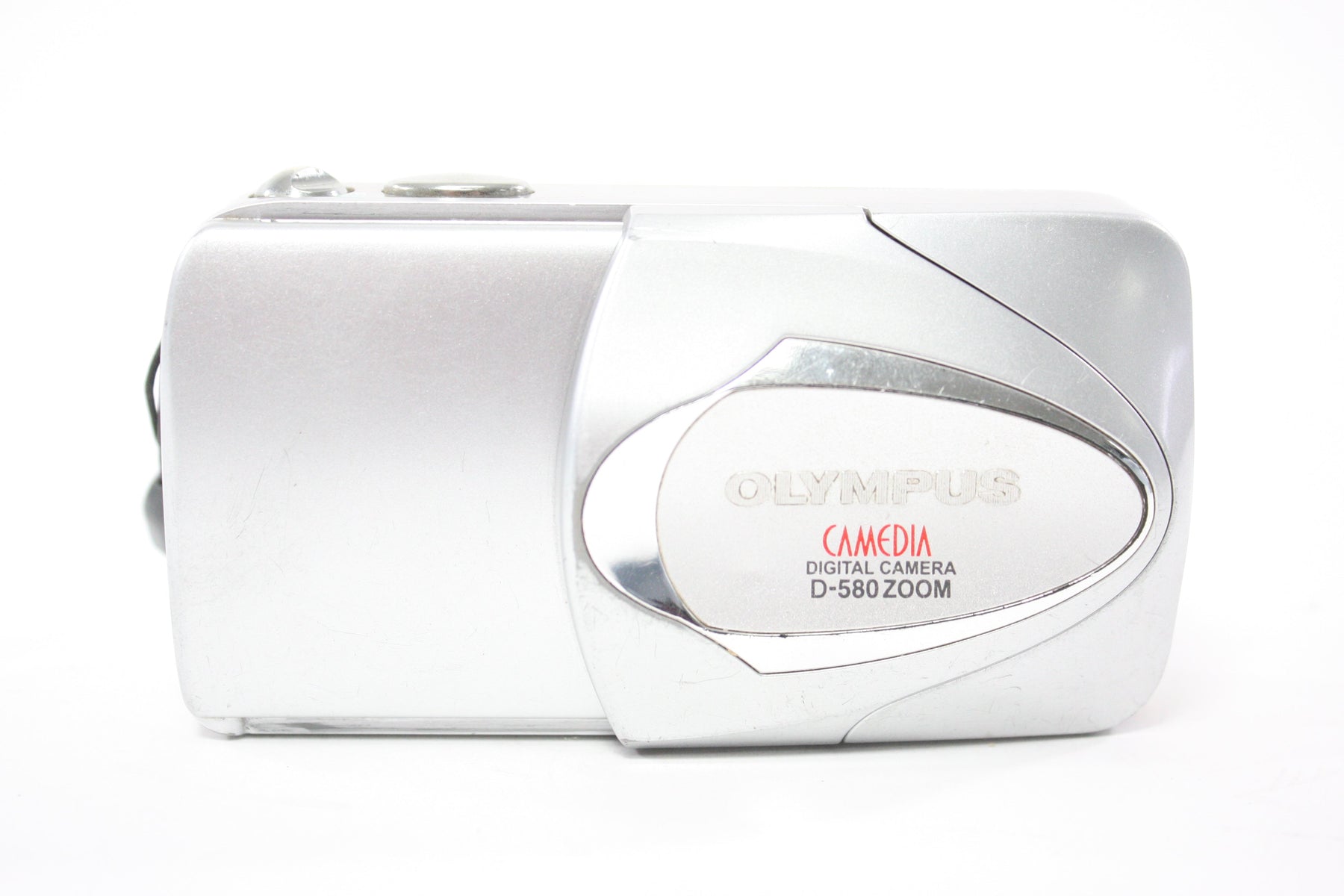 Olympus Camedia  D-560 Zoom Digital Point and Shoot Camera 3x Zoom 3.2mp (Silver)