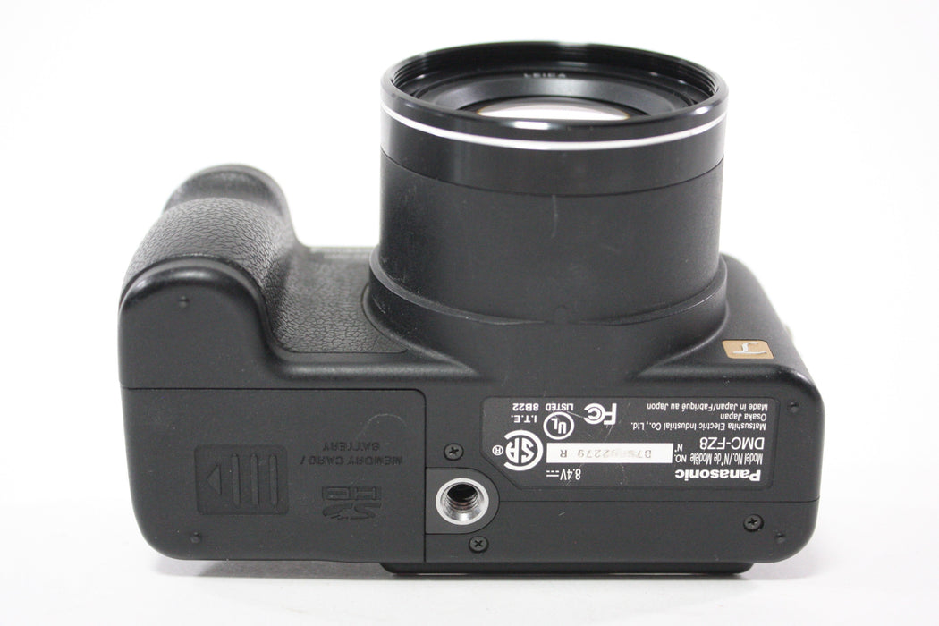 Panasonic Lumix DMC-FZ8 Digital Point and Shoot Camera 12x Zoom 7.2mp