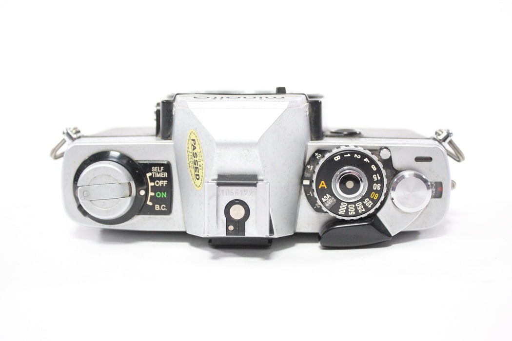 Minolta XG1 35mm SLR Camera with Soligor 28-55mm f/3.3-4.5 C/D Zoom Macro Lens