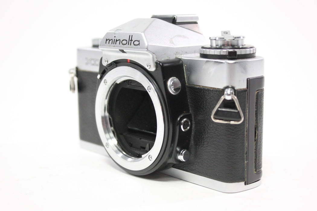 Minolta XD11 35mm SLR Camera with Minolta 28-80mm f/3.5-4.5 Macro Rokinon Auto Zoom Lens